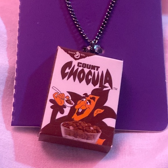 CROCSđŠCount Chocula sz10+Necklace Monster Cereals I Vanatter to eat your cereal - Picture 6 of 17